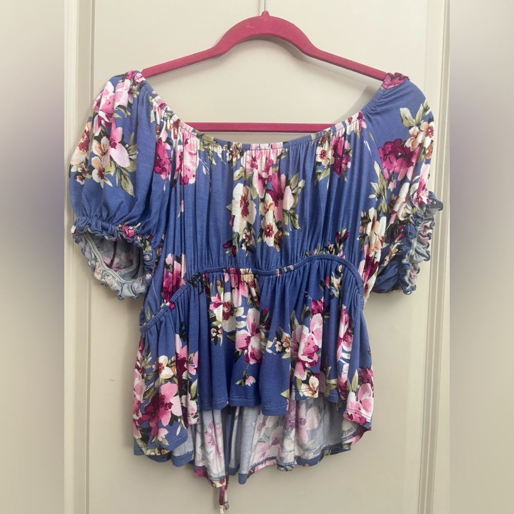 Blue Ruched Ruffled Blouse with Short Sleeves - Picture 6 of 10